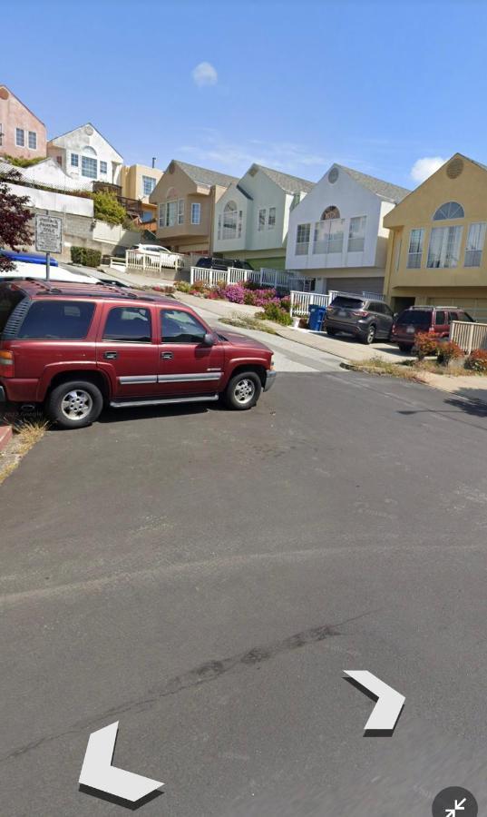 Villa 靠近舊金山國際機場的民宿 Daly City